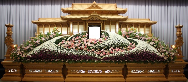社葬・団体葬の祭壇